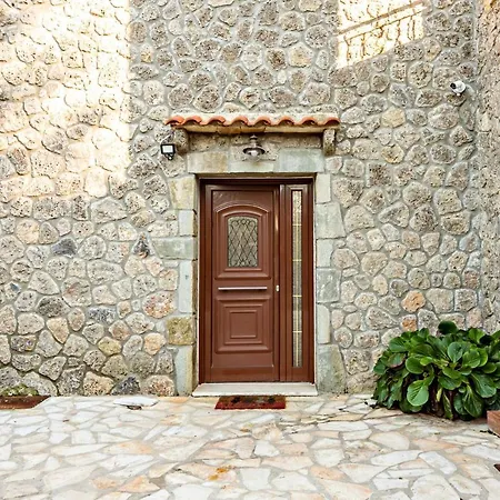 Filia Stone Willa Gouvia